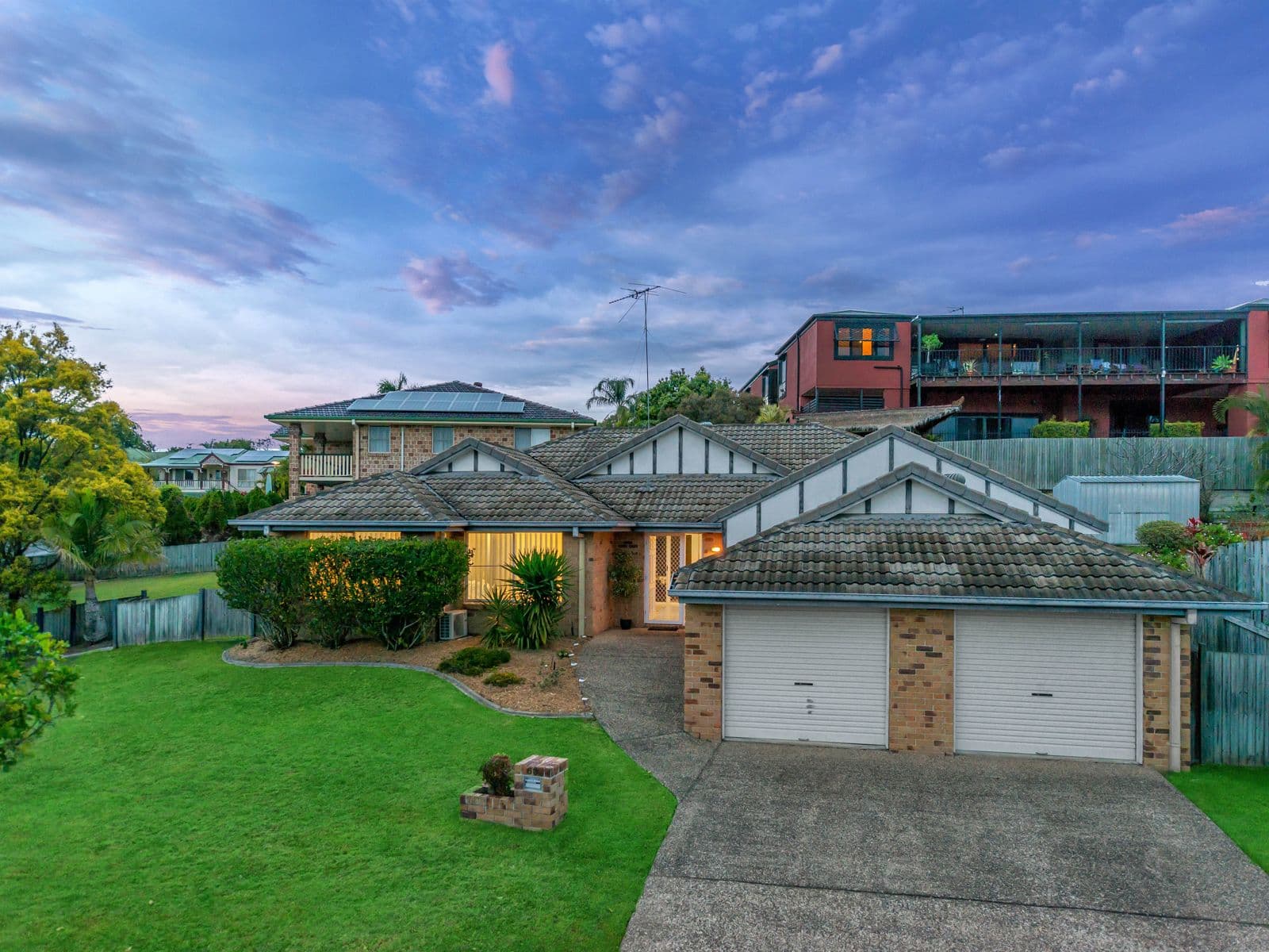 63 Hillenvale Avenue, Arana Hills QLD 4054, Arana Hills - Thumbnail 2