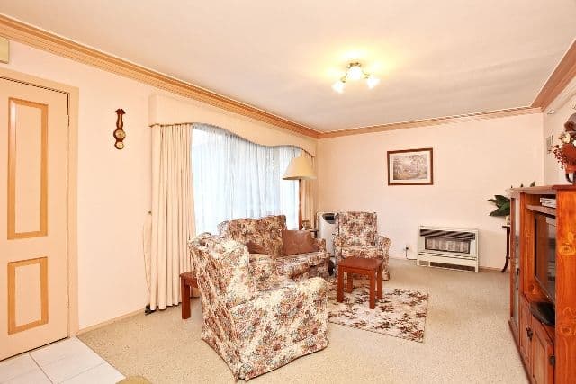 13  Kalimna Street, MOOROOLBARK VIC 3138, Mooroolbark - Thumbnail 2