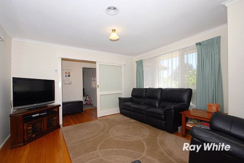 4 Broadacres Court, NARRE WARREN VIC 3805, Narre Warren - Thumbnail 4