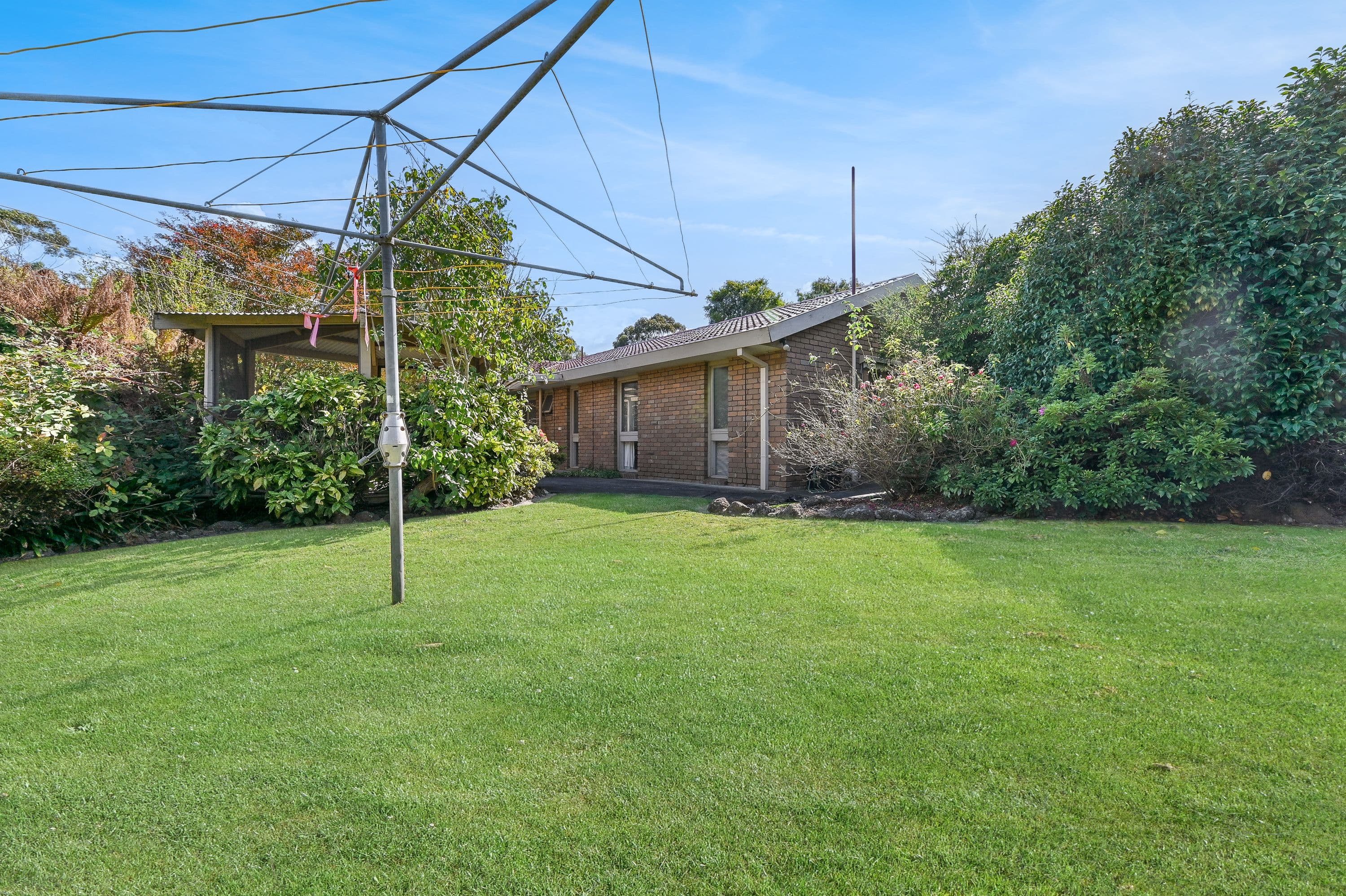 39 Sheringham Drive, Wheelers Hill VIC 3150, Wheelers Hill - Thumbnail 8
