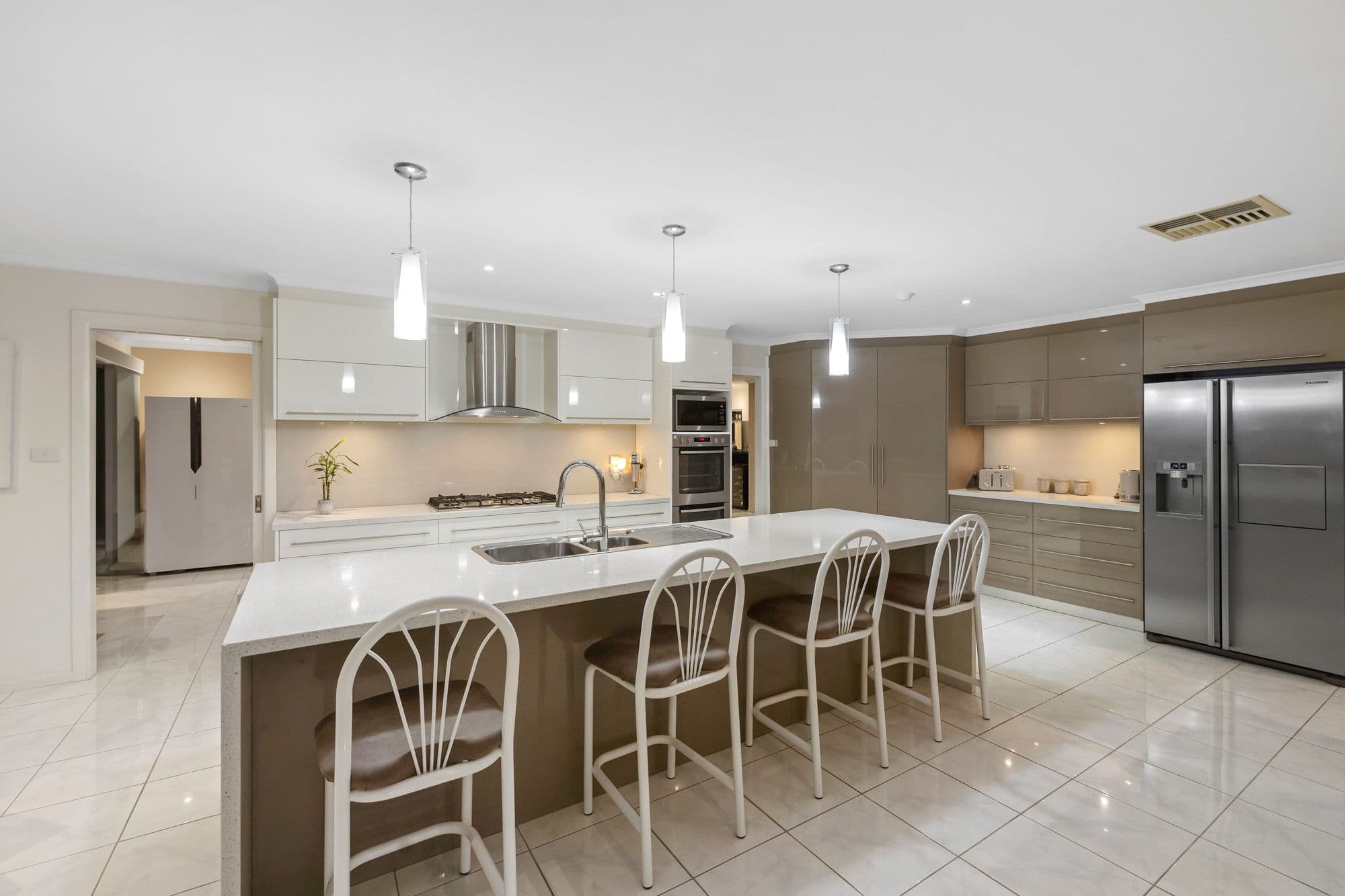 9 Albany Court, Werribee VIC 3030, Werribee - Thumbnail 4
