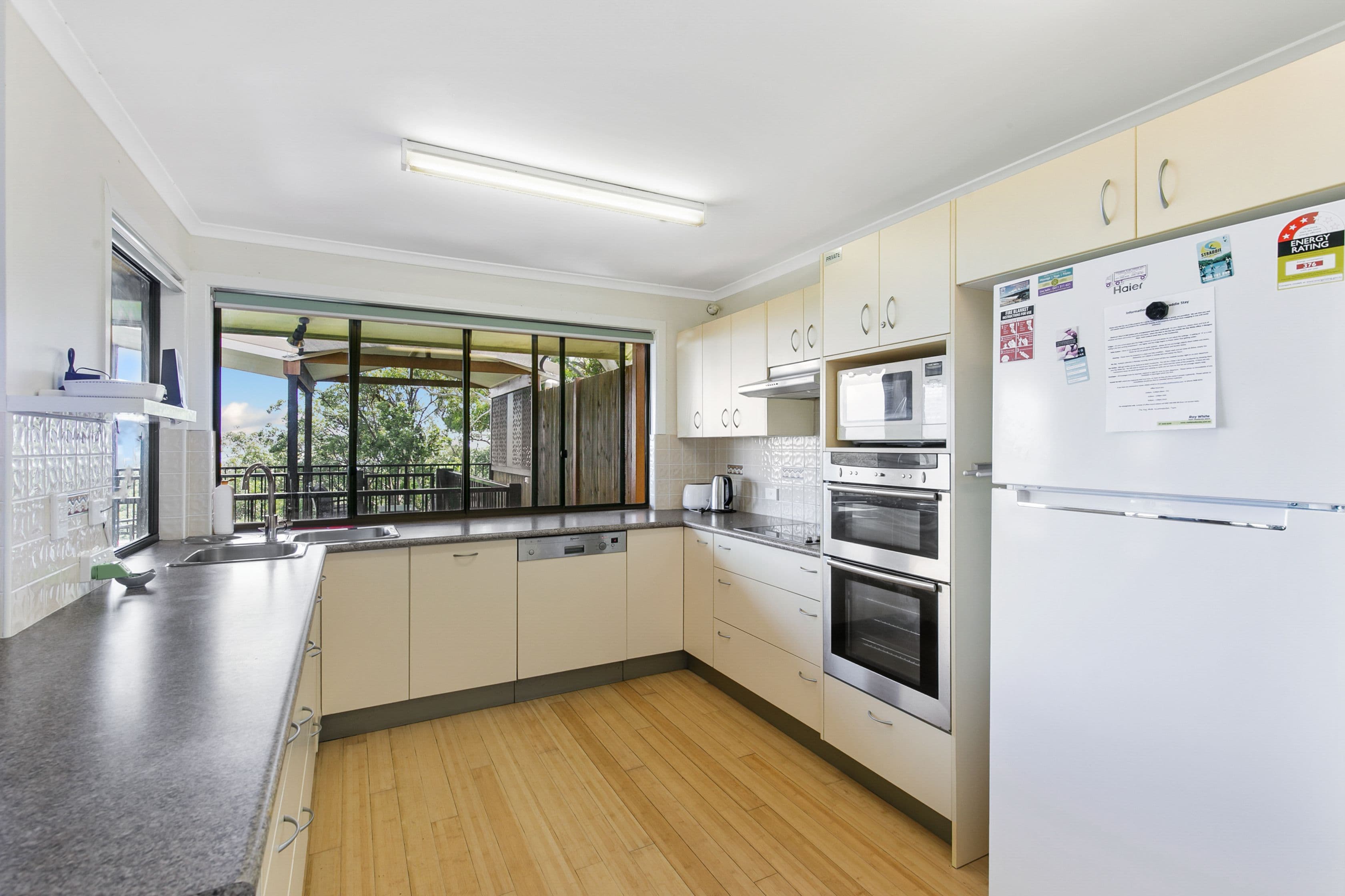 9 Merinda Crescent, Point Lookout QLD 4183, Point Lookout - Thumbnail 5