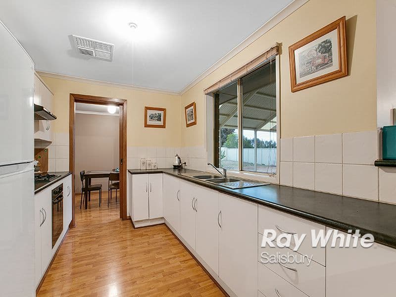 10 Majestic Avenue, Paralowie SA 5108, Paralowie - Thumbnail 7