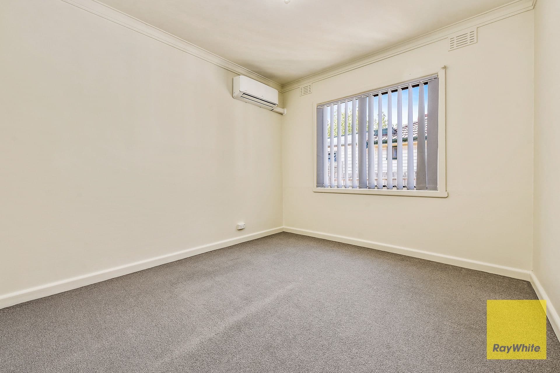 12 Leeside Street, Dandenong North VIC 3175, Dandenong North - Thumbnail 5