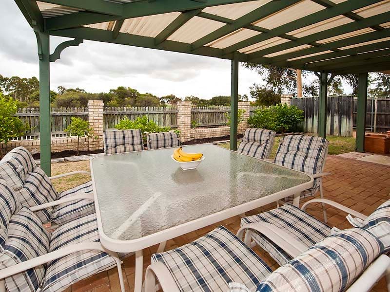 23 Lakefront Circle, THE VINES WA 6069, The Vines - Thumbnail 3