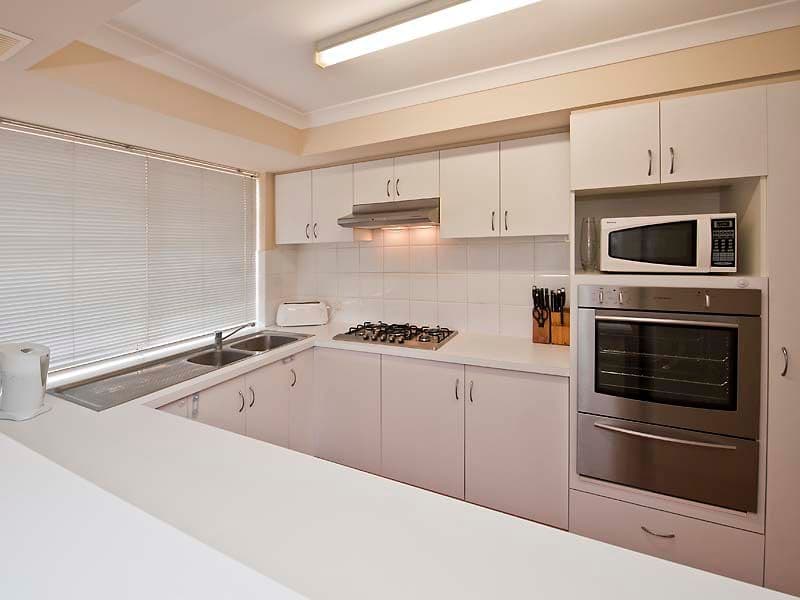 23 Lakefront Circle, THE VINES WA 6069, The Vines - Thumbnail 4