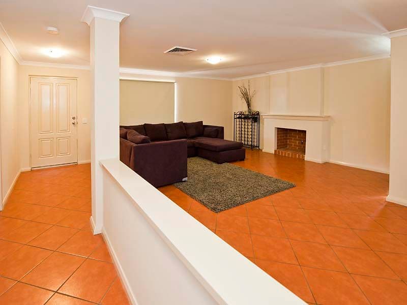 23 Lakefront Circle, THE VINES WA 6069, The Vines - Thumbnail 8