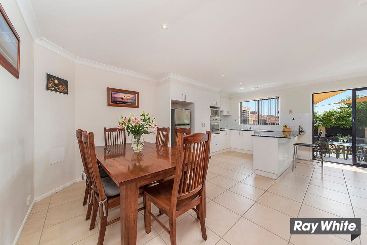 72 Hanrahan Crescent, Dunlop ACT 2615, Dunlop - Thumbnail 2