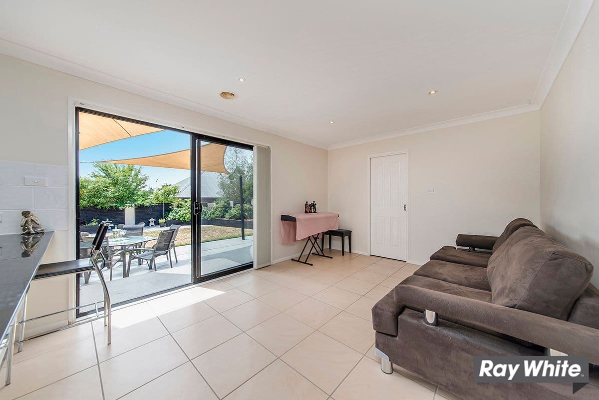 72 Hanrahan Crescent, Dunlop ACT 2615, Dunlop - Thumbnail 6
