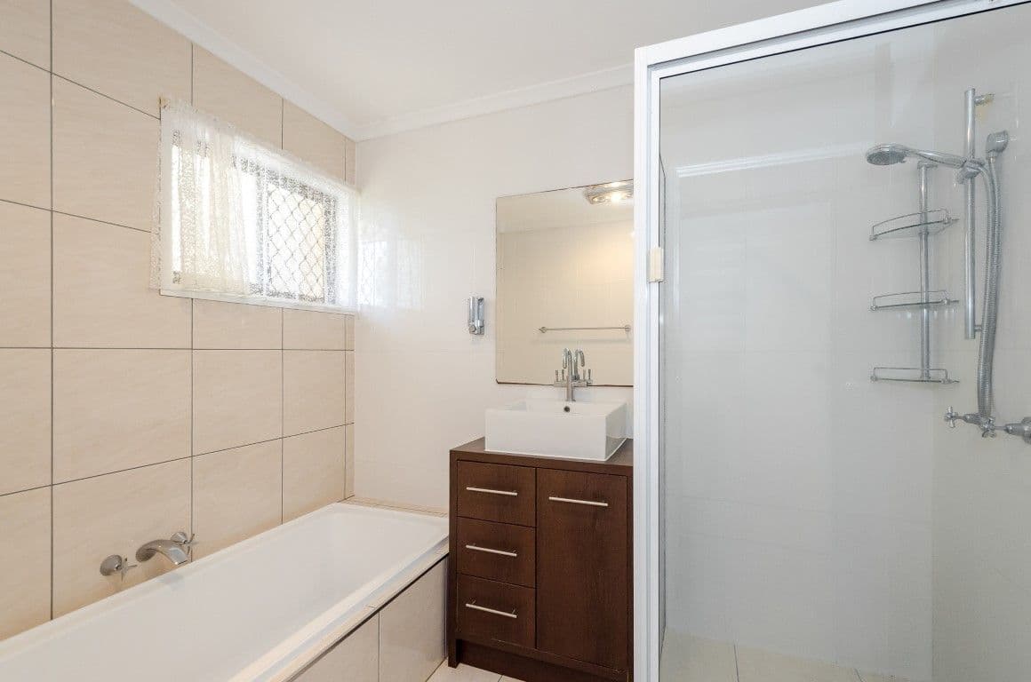 9 Waratah Street, Kin Kora QLD 4680, Kin Kora - Thumbnail 6