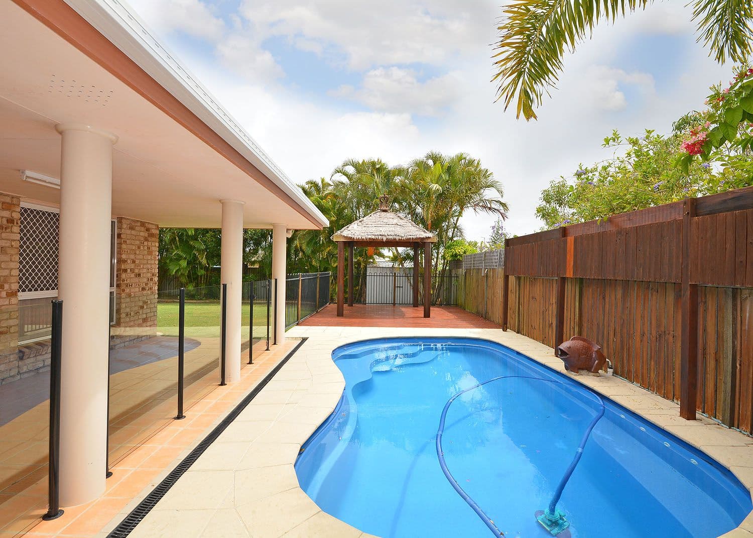 8 Durham Court, Kawungan QLD 4655, Kawungan - Image 1