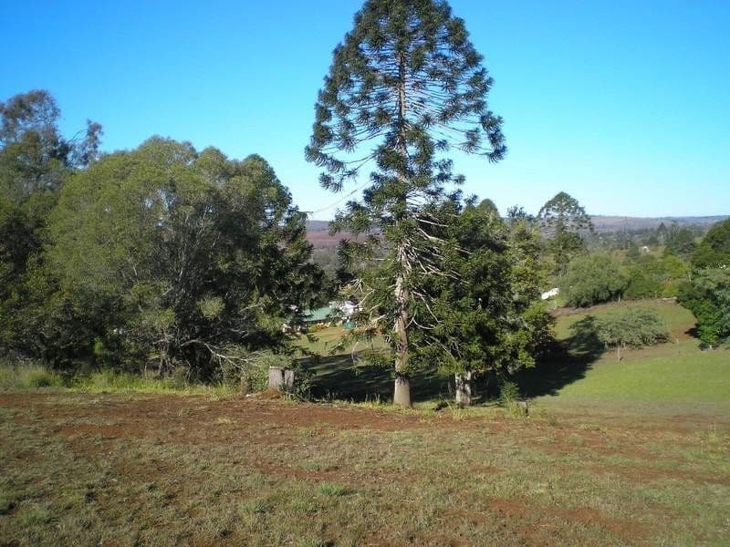 6 Rosalie Drive, YARRAMAN QLD 4614, Yarraman - Thumbnail 2