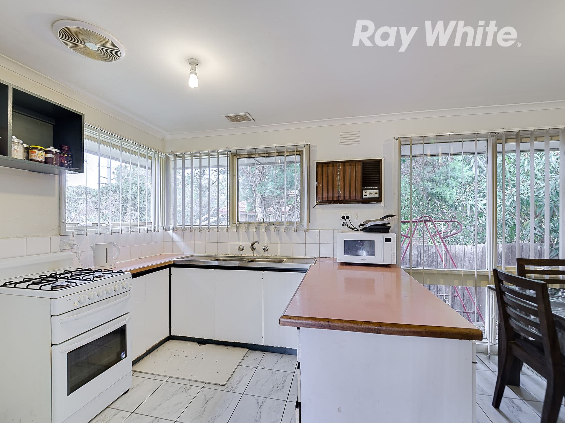 601 Dalton Road, Epping VIC 3076, Epping - Thumbnail 2