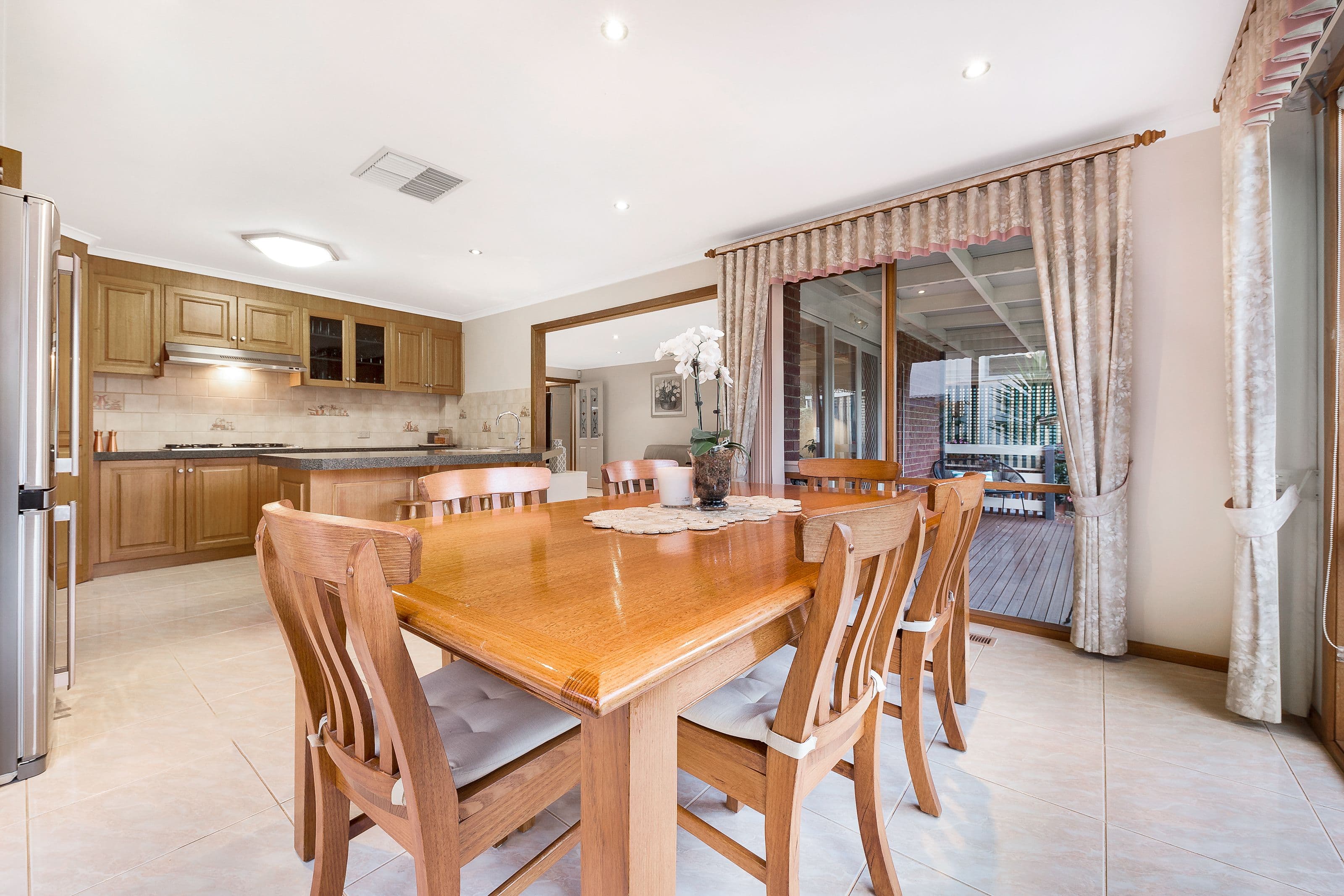 11 Page Court, Mulgrave VIC 3170, Mulgrave - Thumbnail 5