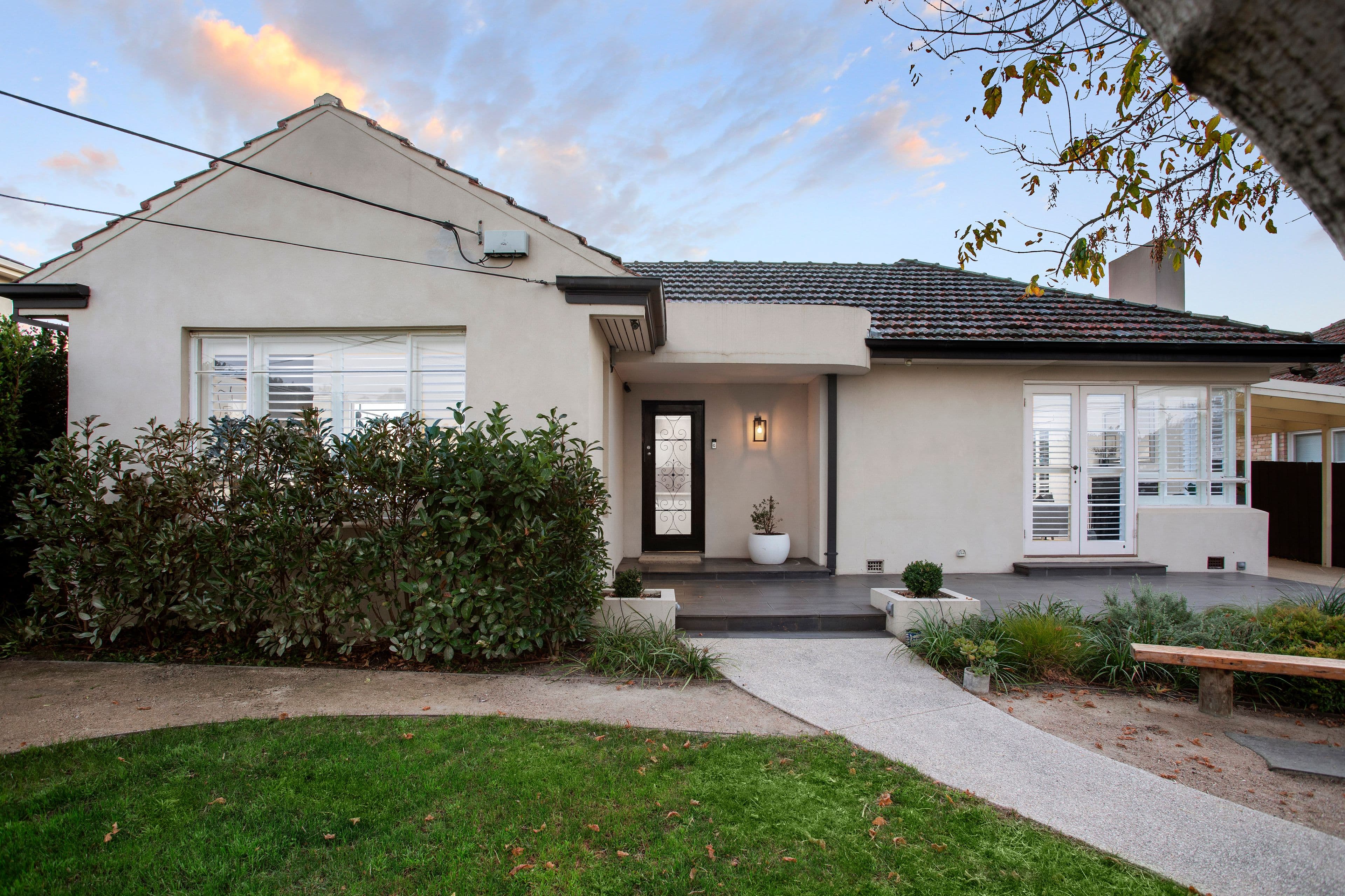 1 Waller Court, Cheltenham VIC 3192, Cheltenham - Image 1