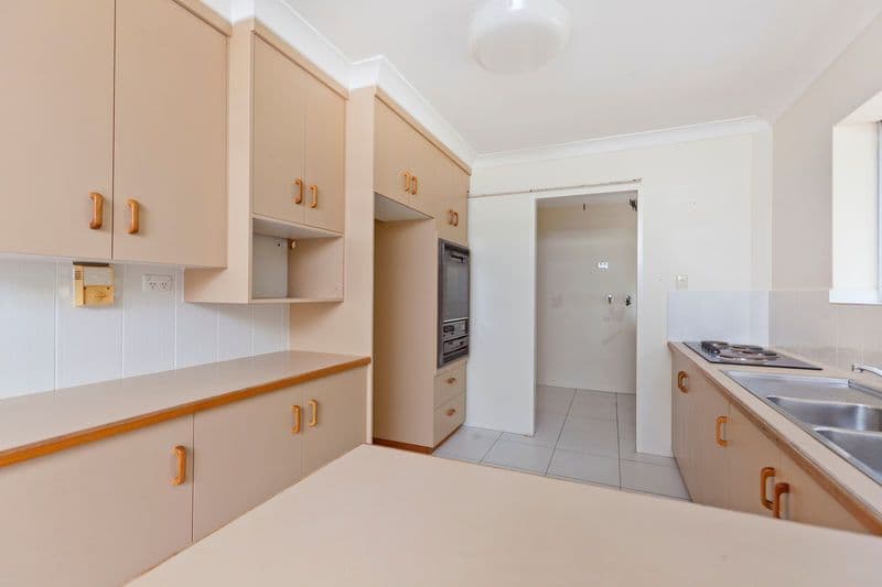 12 Willowie Crescent, CAPALABA QLD 4157, Capalaba - Thumbnail 3