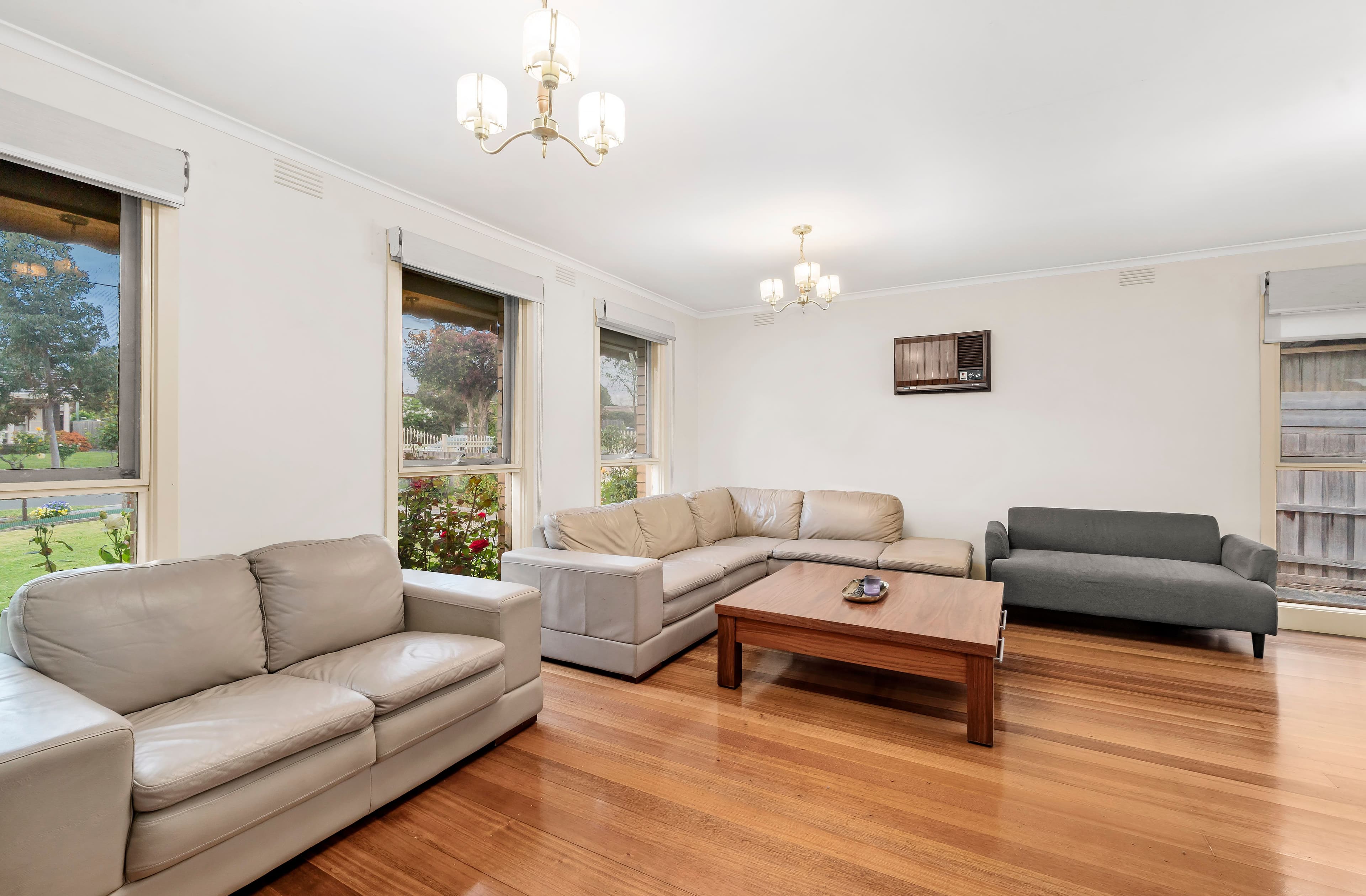 34 Greenock Crescent, Wantirna VIC 3152, Wantirna - Thumbnail 4