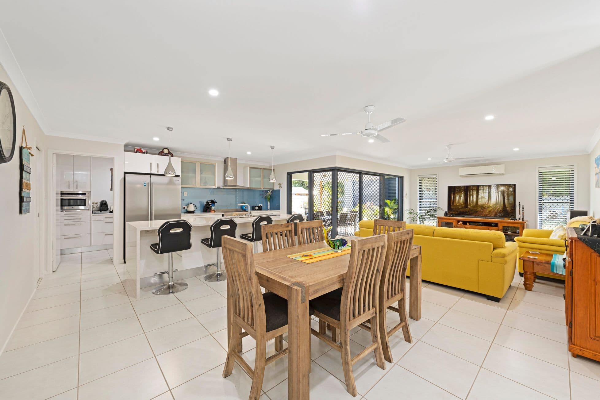 5 Castle Court, Moore Park Beach QLD 4670, Moore Park Beach - Image 1