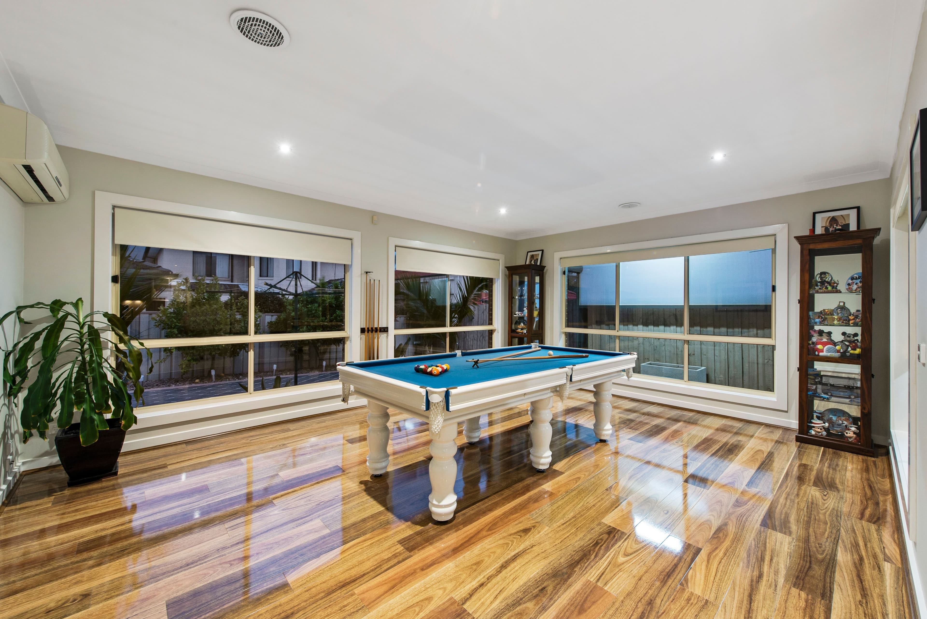 8 Byron Place, Taylors Hill VIC 3037, Taylors Hill - Thumbnail 8
