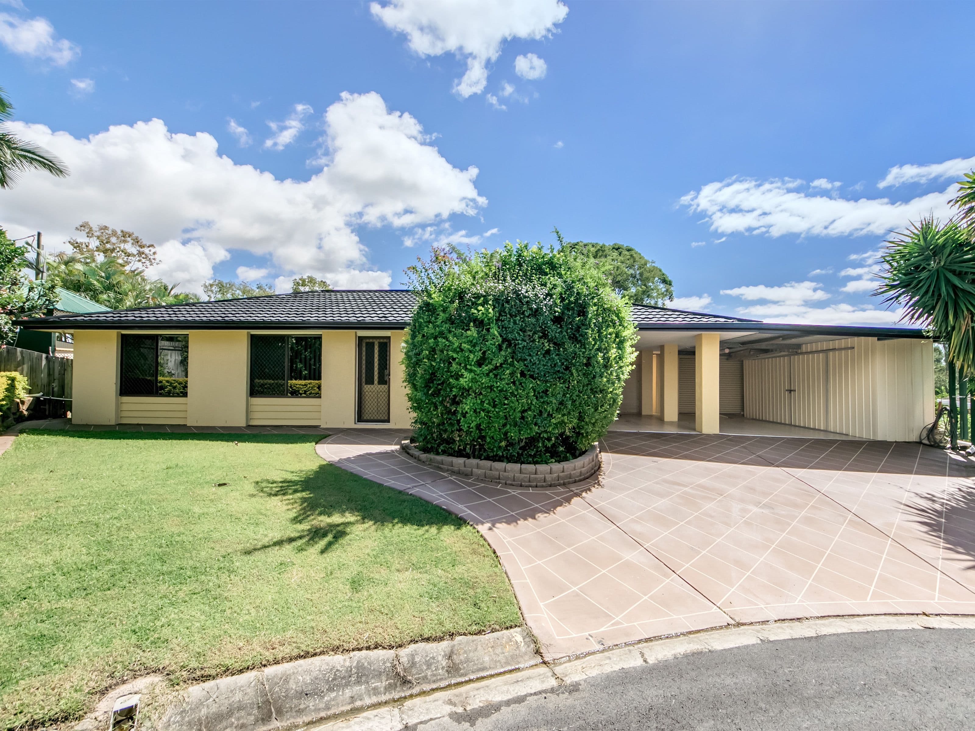 27 Meadow Brook Crescent, Merrimac QLD 4226, Merrimac - Thumbnail 2