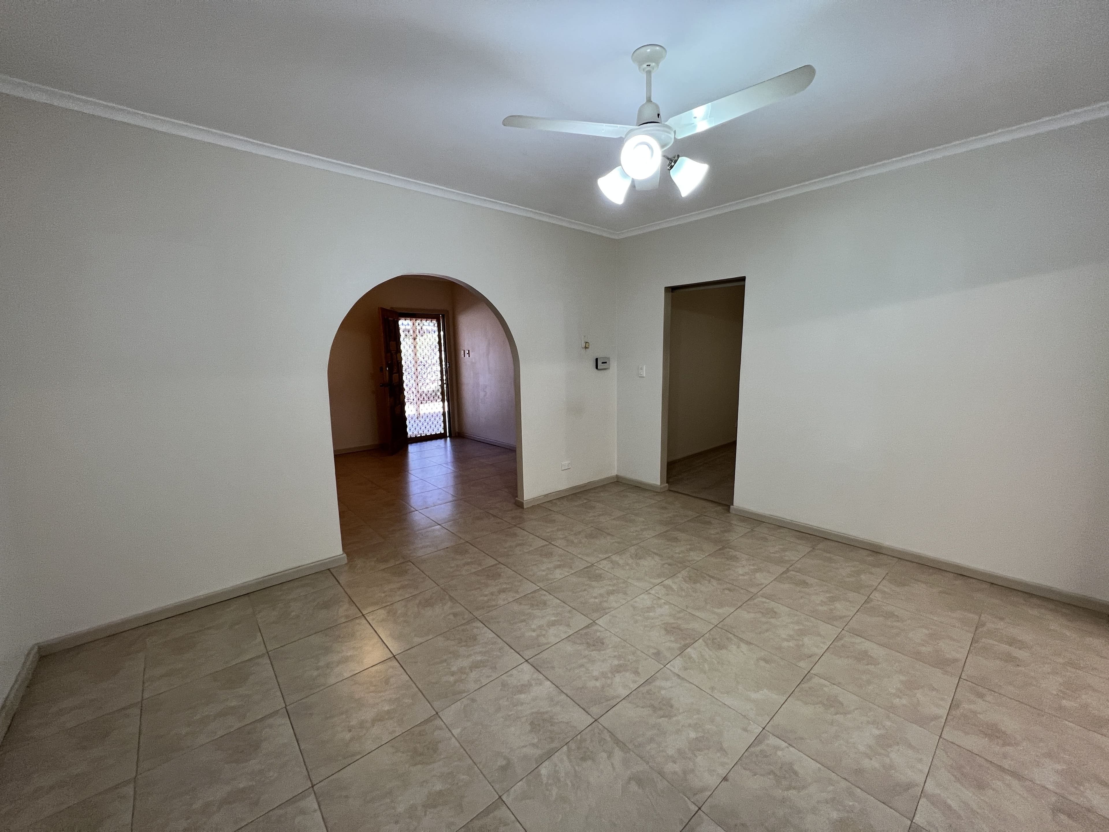 16 Patton Street, Broken Hill NSW 2880, Broken Hill - Thumbnail 4
