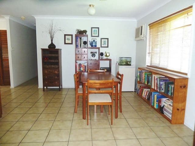 13 Poplar Street, KIRWAN QLD 4817, Kirwan - Thumbnail 6