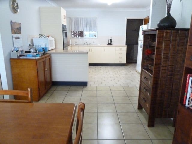 13 Poplar Street, KIRWAN QLD 4817, Kirwan - Thumbnail 7