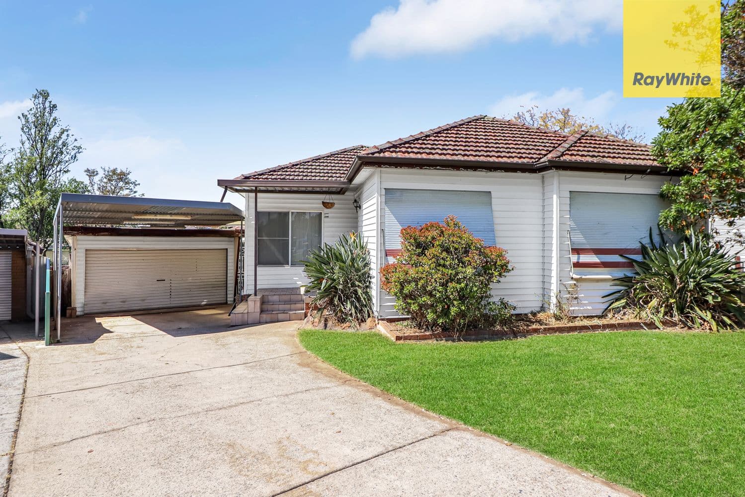 10 Dunrossil Avenue, Fairfield NSW 2165, Fairfield East - Image 1