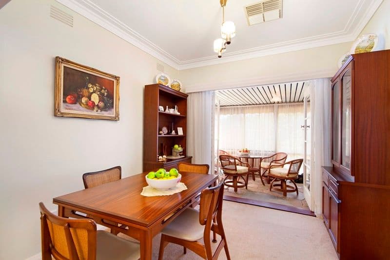 5 Curnola Avenue, DONCASTER VIC 3108, Doncaster - Thumbnail 3