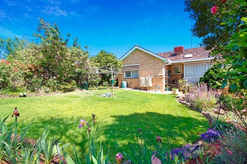 5 Curnola Avenue, DONCASTER VIC 3108, Doncaster - Thumbnail 4