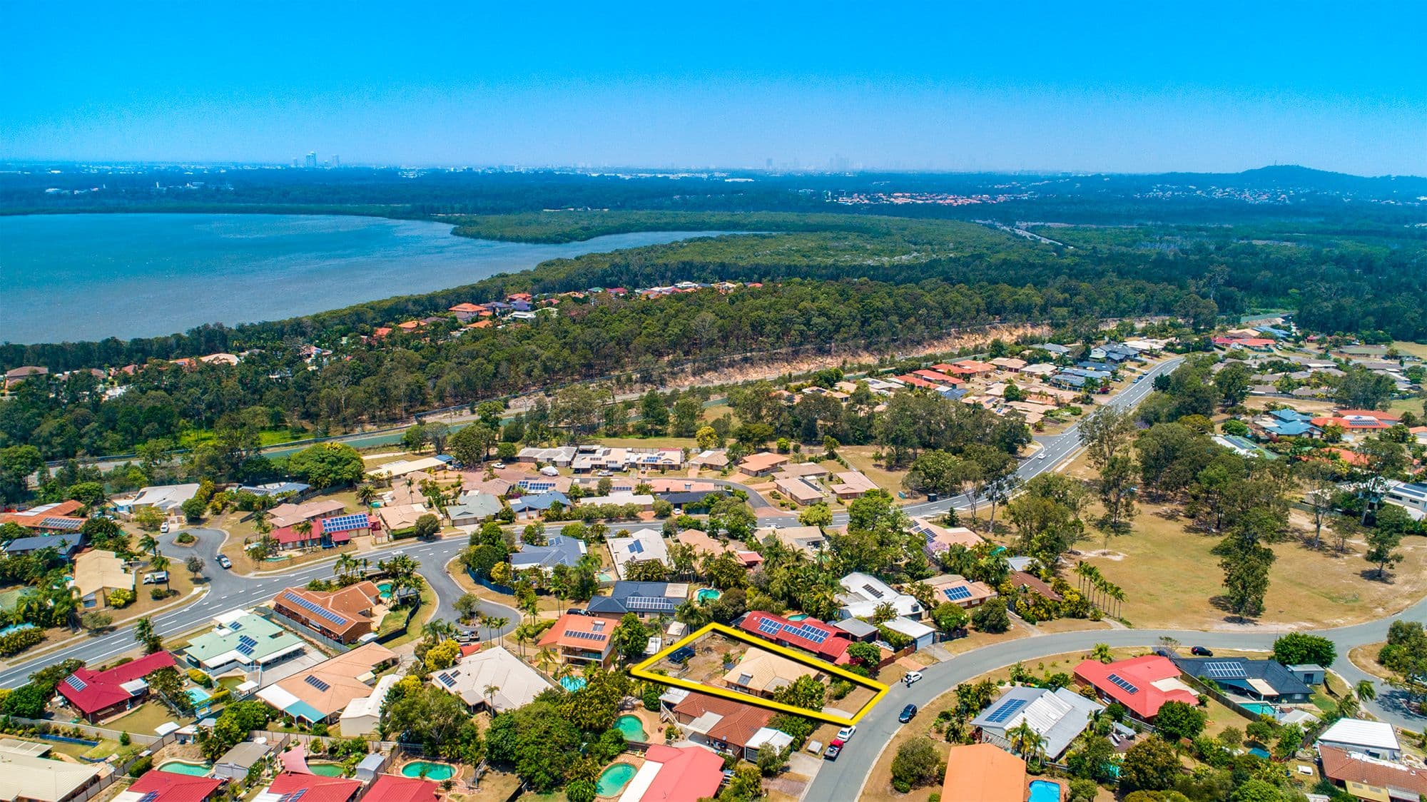 31 Armidale Crescent, Helensvale QLD 4212, Helensvale - Image 1