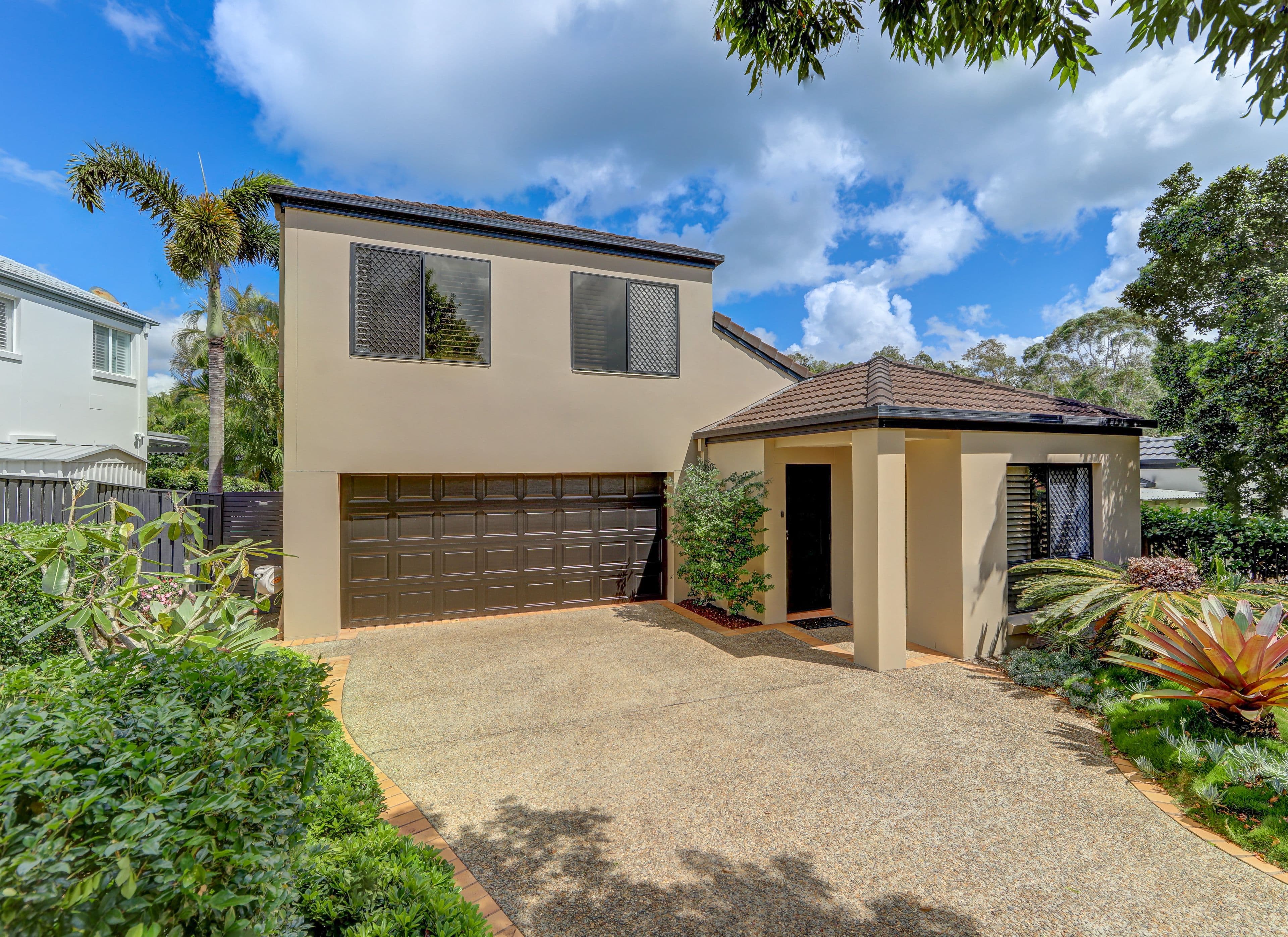25 Pine Valley Drive, Robina QLD 4226, Robina - Thumbnail 2