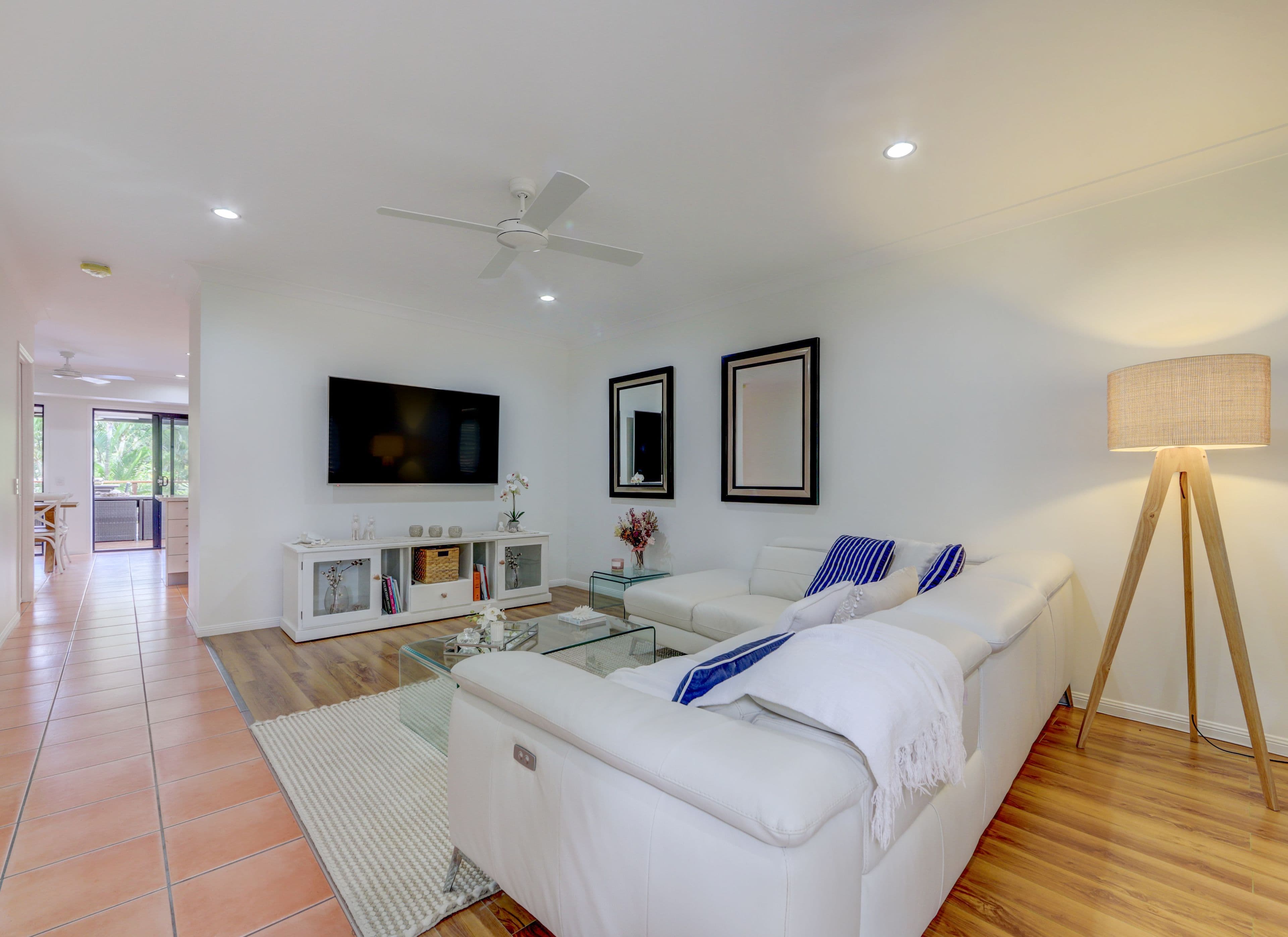 25 Pine Valley Drive, Robina QLD 4226, Robina - Thumbnail 5
