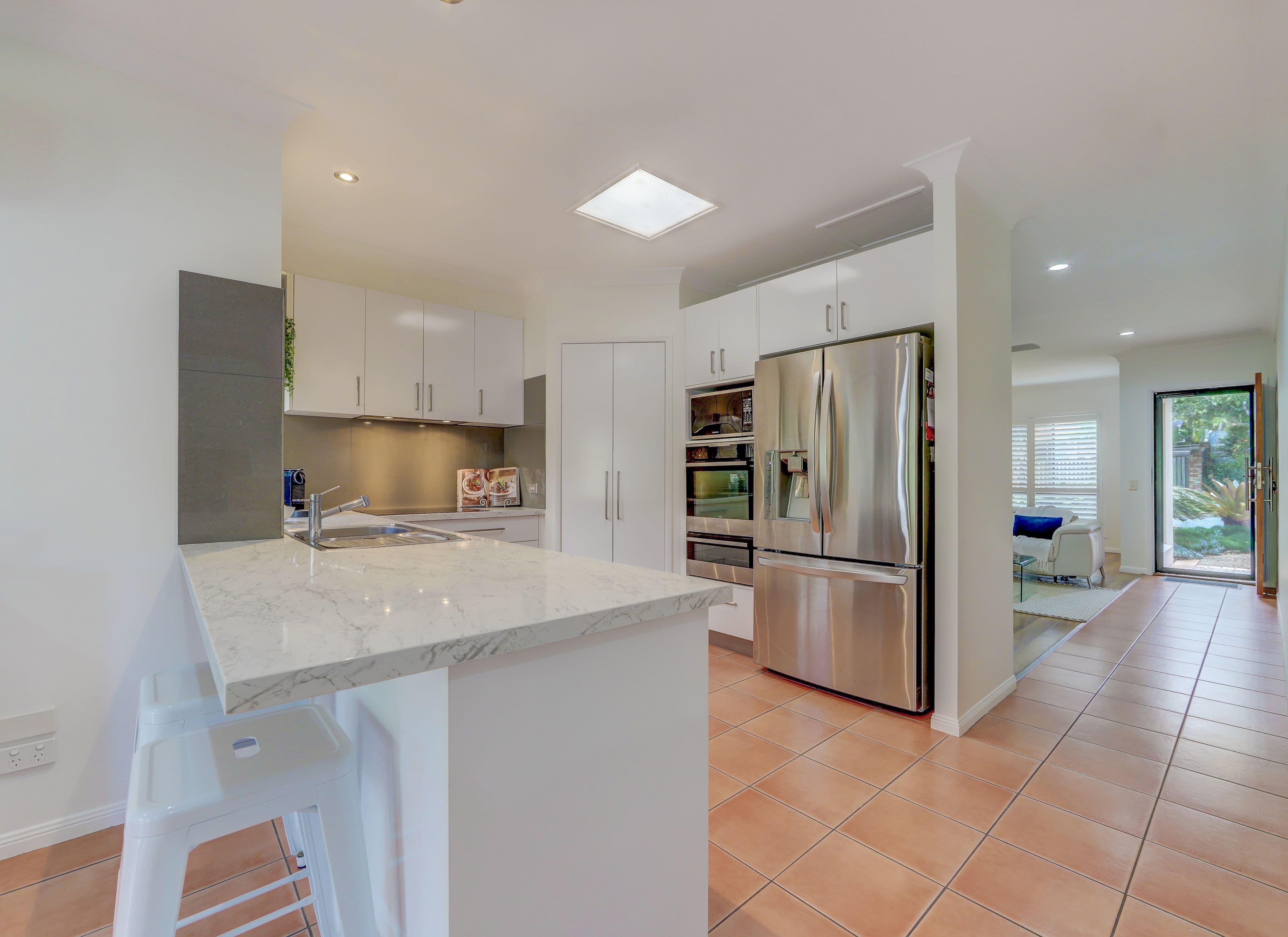 25 Pine Valley Drive, Robina QLD 4226, Robina - Thumbnail 6