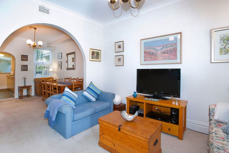 26 Colbourne Avenue, GLEBE NSW 2037, Glebe - Thumbnail 2