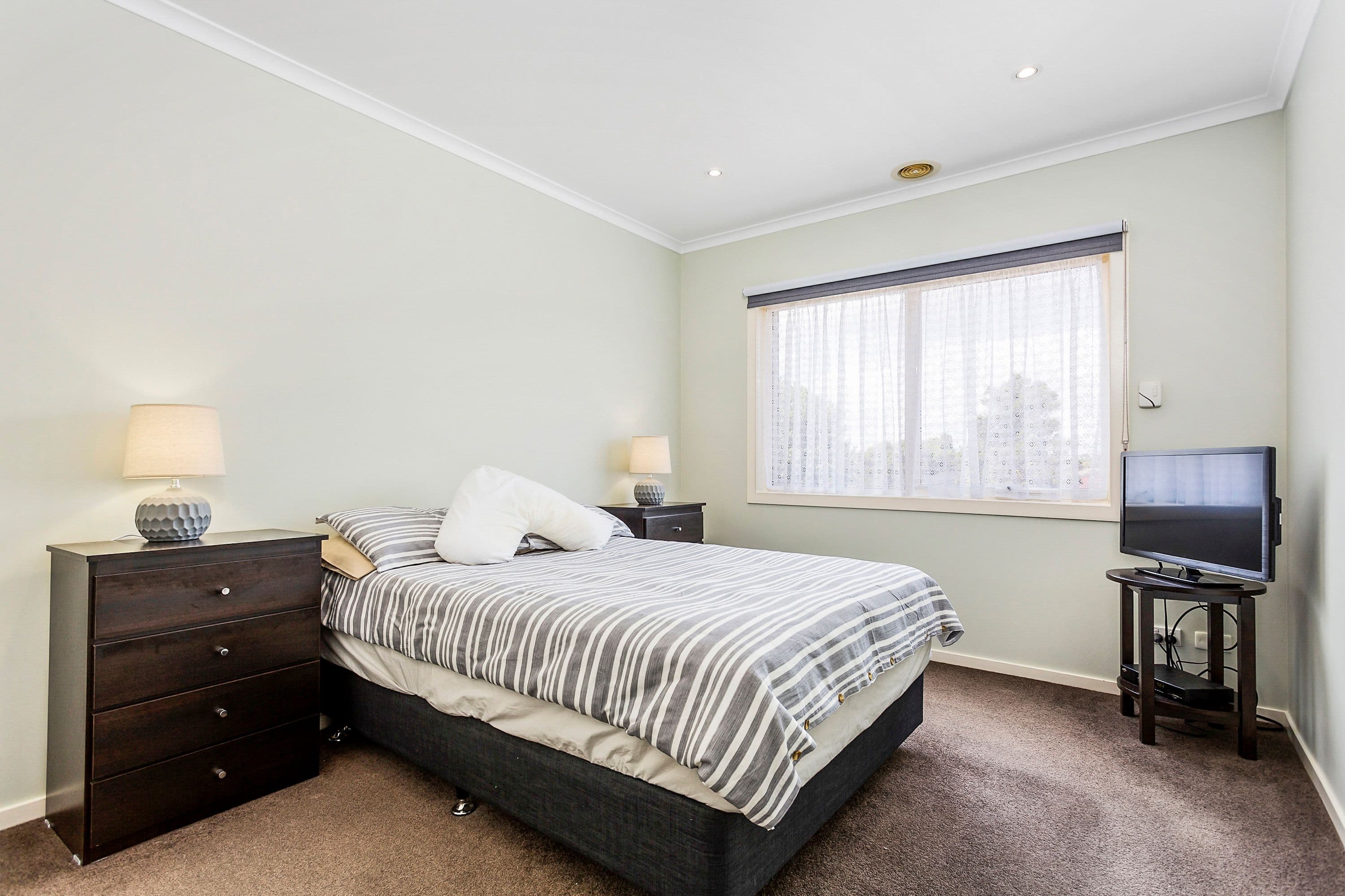 2 John Street, Pakenham VIC 3810, Pakenham - Thumbnail 7