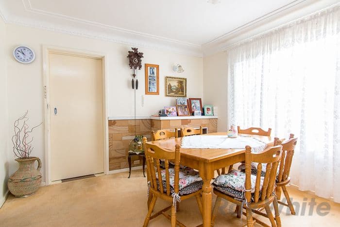 30 Laxton Crescent, Belmont North NSW 2280, Belmont North - Thumbnail 4