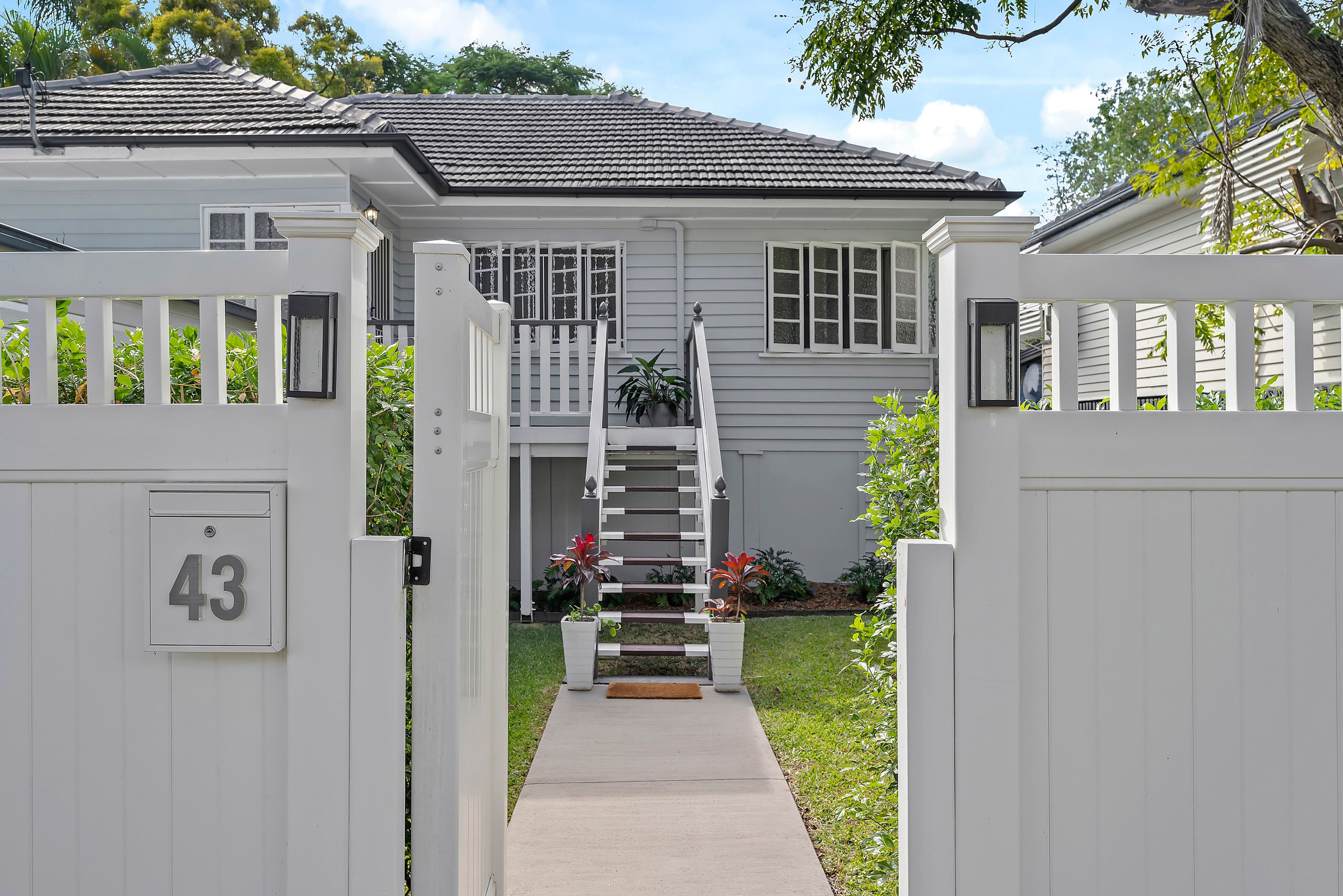 43 Dora Street, Moorooka QLD 4105, Moorooka - Image 1