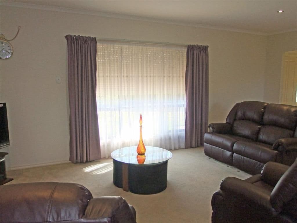 17 Edinburgh Road, STRATHALBYN SA 5255, Strathalbyn - Thumbnail 5