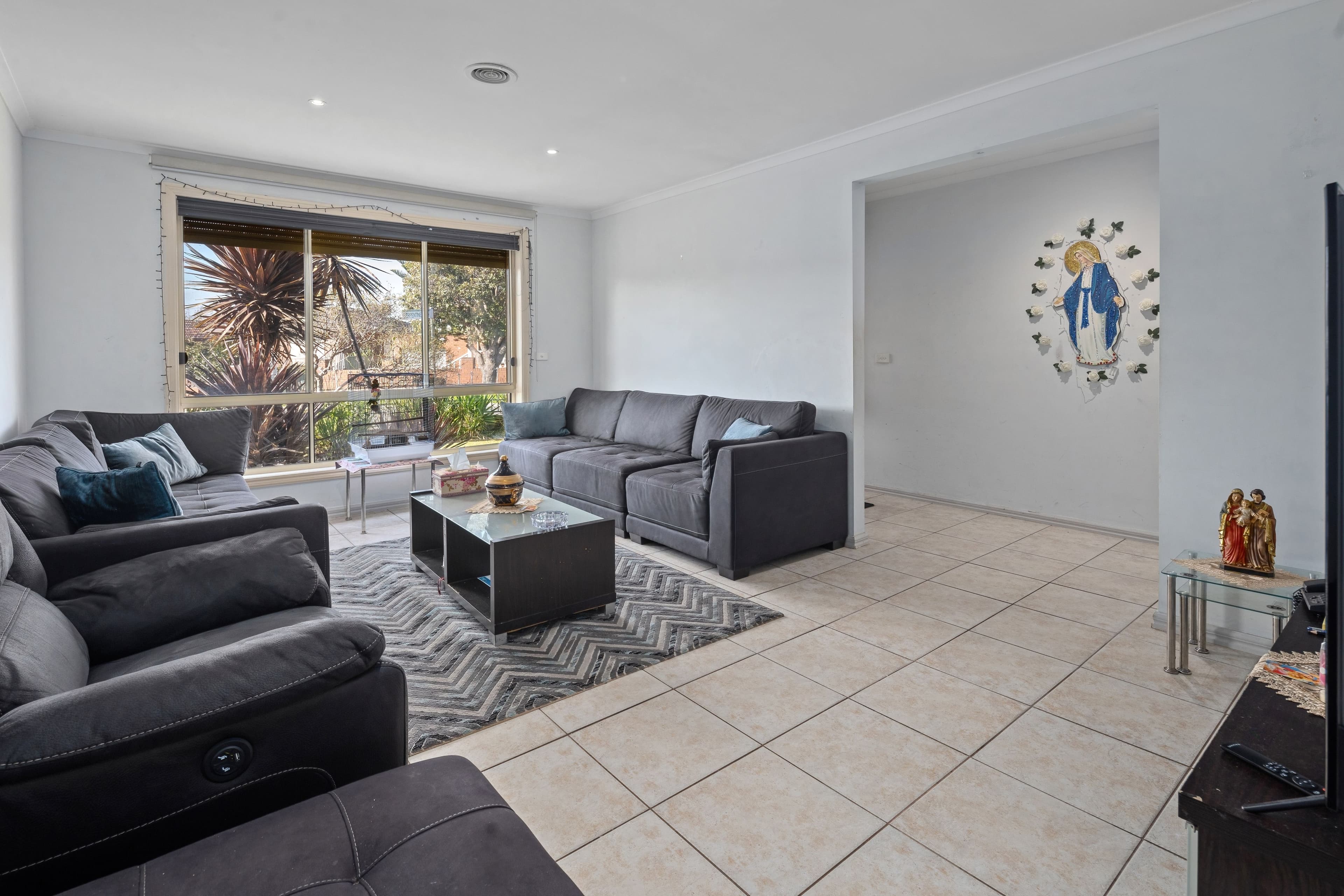 22 Franklin Road, Lalor VIC 3075, Lalor - Thumbnail 4