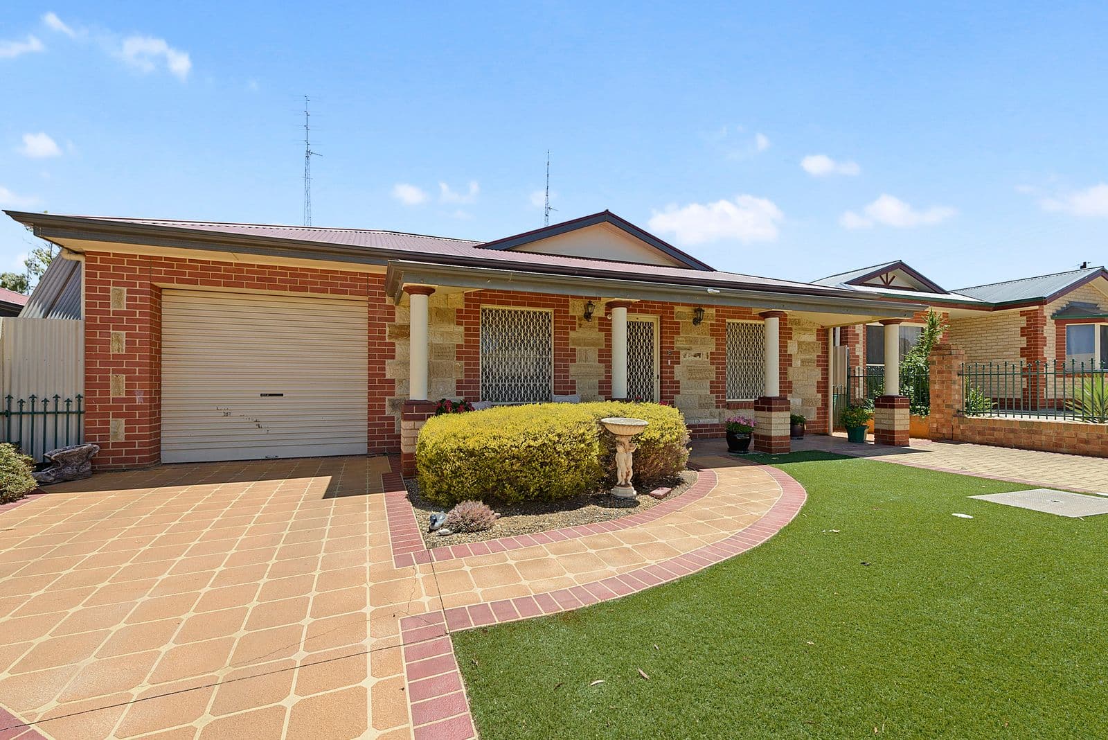 1B Jones Street, Wallaroo SA 5556, Wallaroo - Image 1