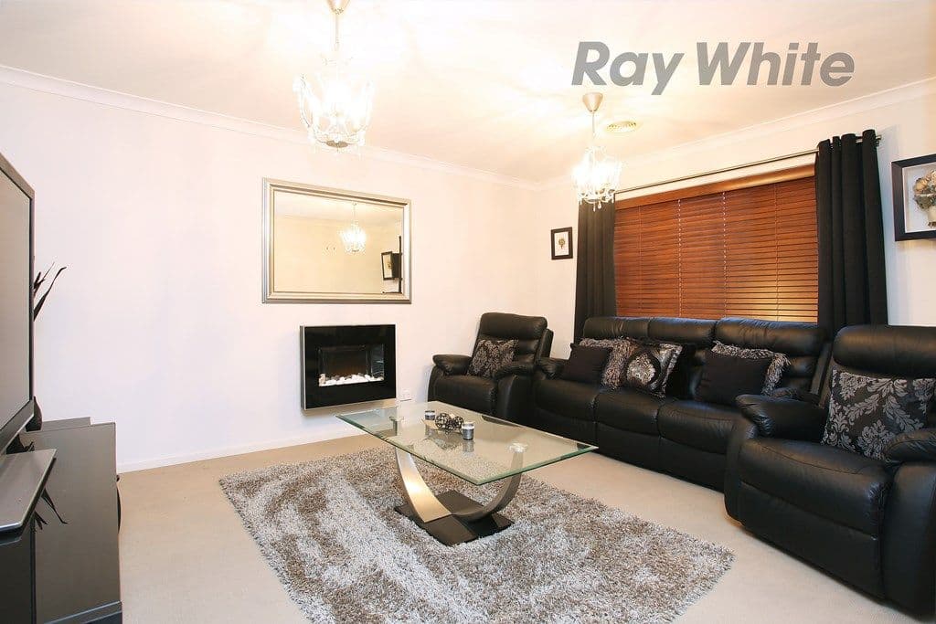 16 Moorhen Boulevard, WILLIAMS LANDING VIC 3027, Williams Landing - Thumbnail 3