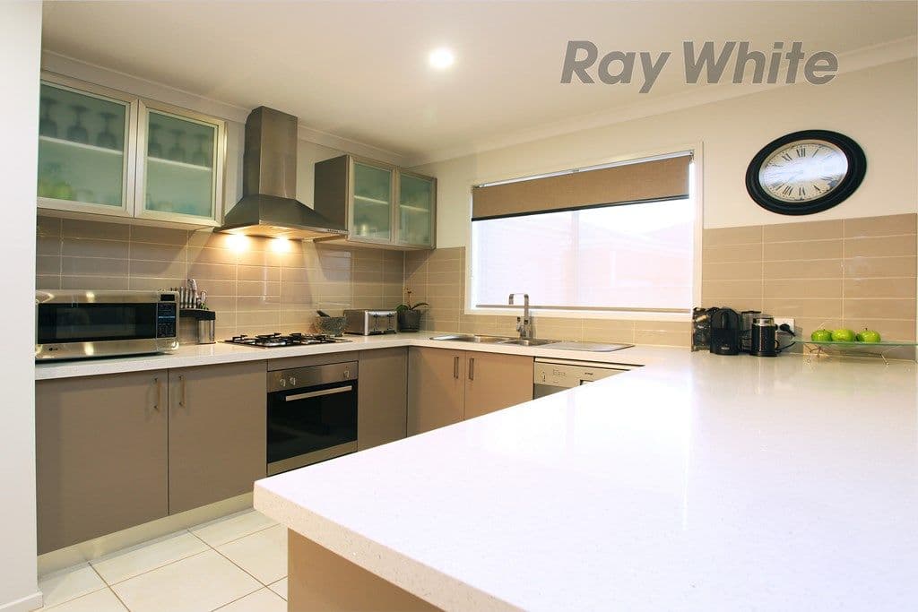 16 Moorhen Boulevard, WILLIAMS LANDING VIC 3027, Williams Landing - Thumbnail 6