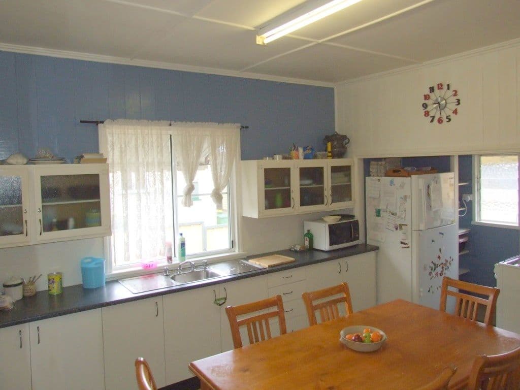 5 Nolan Street, CROWS NEST QLD 4355, Crows Nest - Thumbnail 2
