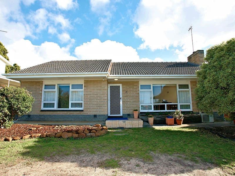 25 The Parkway, VICTOR HARBOR SA 5211, Victor Harbor - Image 1