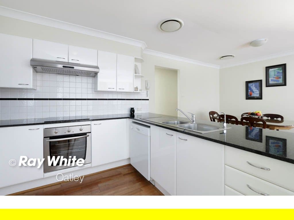 19 Jacques Avenue, PEAKHURST NSW 2210, Peakhurst - Thumbnail 5