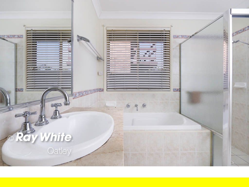 19 Jacques Avenue, PEAKHURST NSW 2210, Peakhurst - Thumbnail 7
