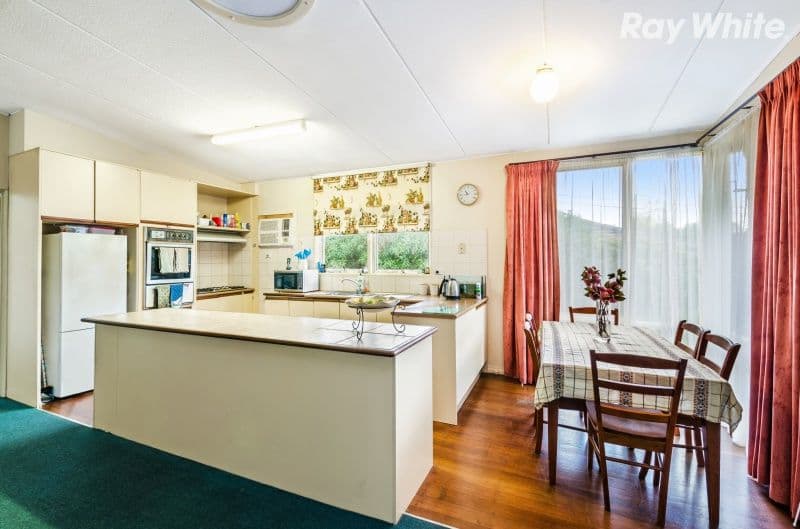 22 Norma Crescent South, Knoxfield VIC 3180, Knoxfield - Thumbnail 3