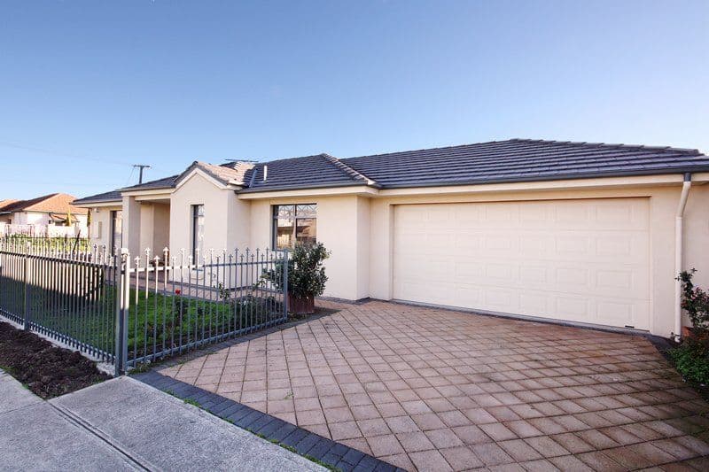 47 Mitton Avenue, HENLEY BEACH SA 5022, Henley Beach - Thumbnail 2