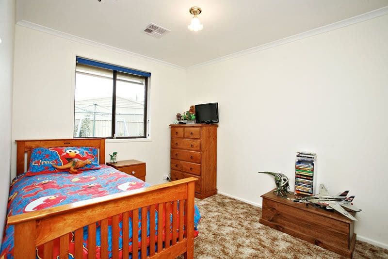 16 St Ives Court, BLAKEVIEW SA 5114, Blakeview - Thumbnail 8